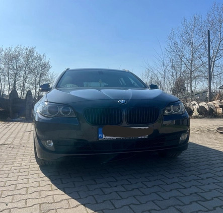 BMW Seria 5 cena 65000 przebieg: 233605, rok produkcji 2012 z Poznań małe 172